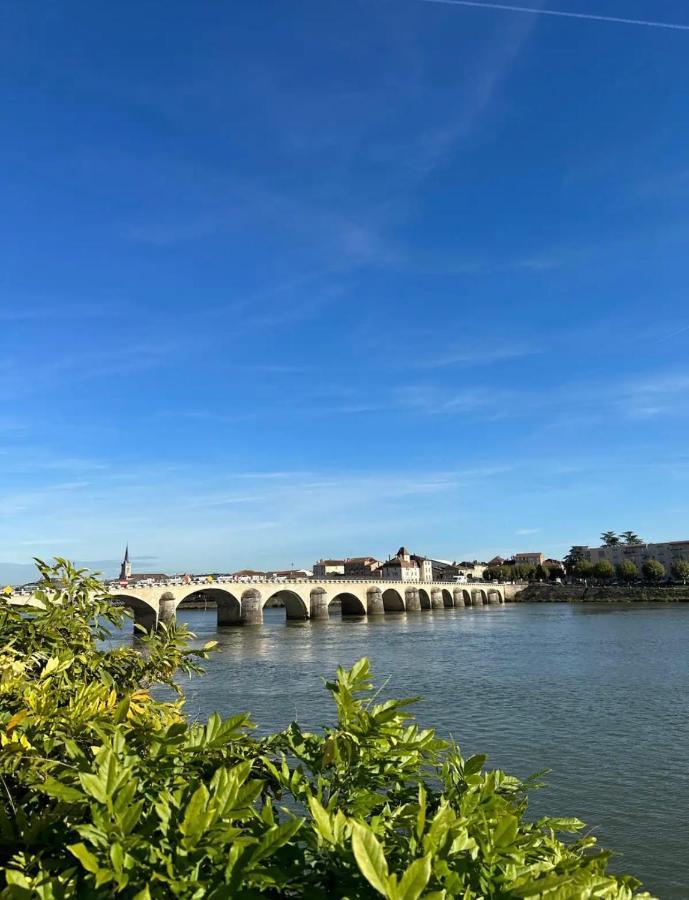 Le Lamartine - Vue Saone - Baignoire Ilot Mâcon Exteriér fotografie